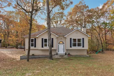 3107 Lake Ranch Dr, Gainesville, GA 30506