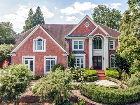 2017 Winsted Way, Marietta, GA 30062