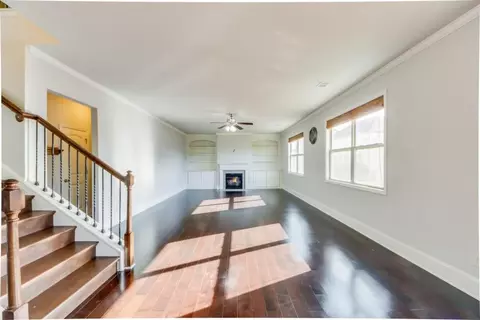 4588 Bogan Meadows Dr, Buford, GA 30519 photo 9
