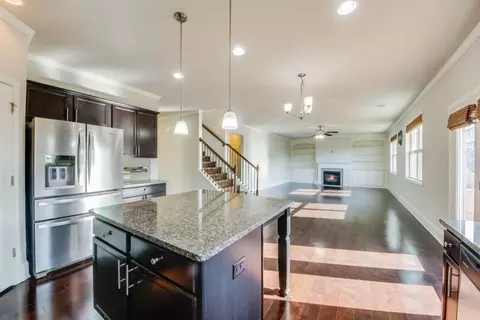 4588 Bogan Meadows Dr, Buford, GA 30519 photo 10