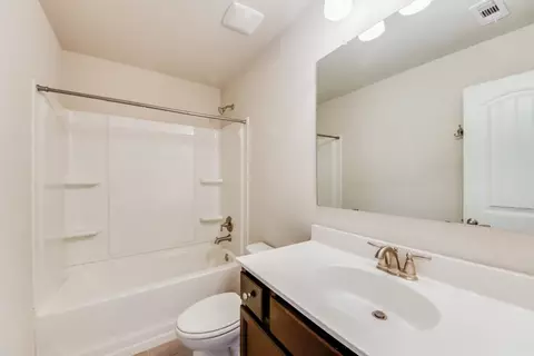 4588 Bogan Meadows Dr, Buford, GA 30519 photo 18