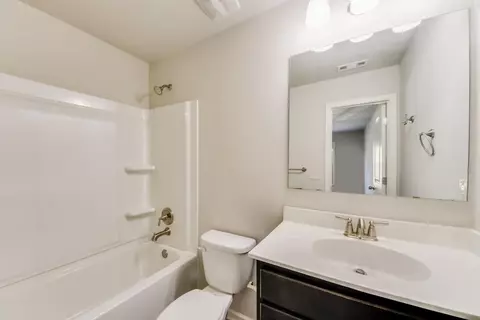 4588 Bogan Meadows Dr, Buford, GA 30519 photo 34