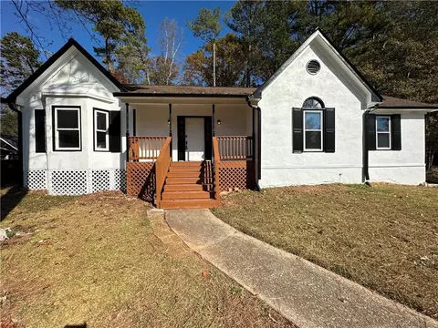 646 Hunt Station Dr, Lawrenceville, GA 30044