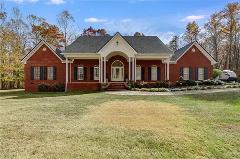 33 Spring Bluff Dr, Bremen, GA 30110