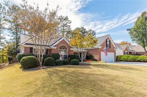 2473 Oak Bluff Dr, Dacula, GA 30019