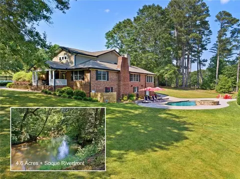 165 Soque Hills Dr, Clarkesville, GA 30523