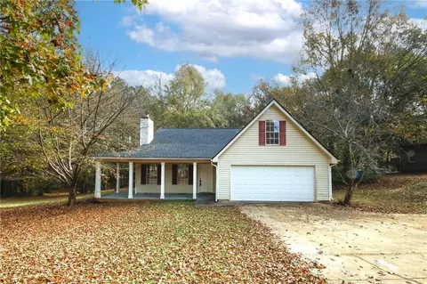 331 Annie Ln, Locust Grove, GA 30248
