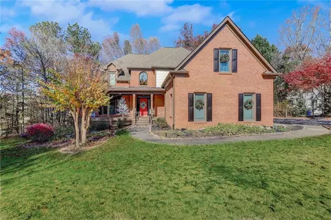 4842 Jacobs Cove Pt, Buford, GA 30519