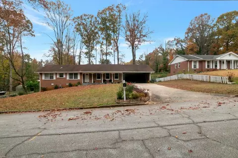 4311 Rocking Chair Ln, Stone Mountain, GA 30083