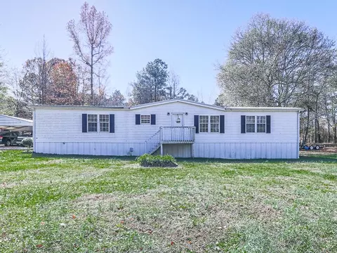 775 Agan Rd, Bremen, GA 30110