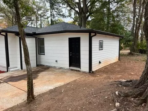 4271 E Conley Rd, Conley, GA 30288 photo 5
