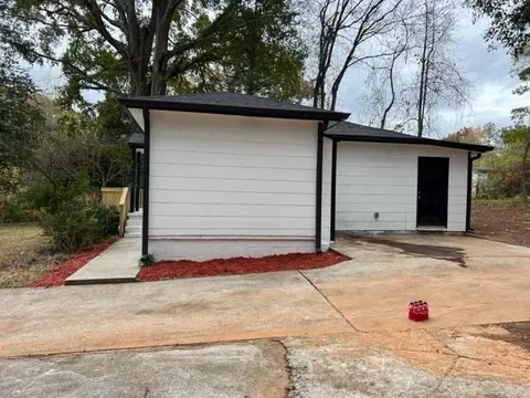 4271 E Conley Rd, Conley, GA 30288 photo 6