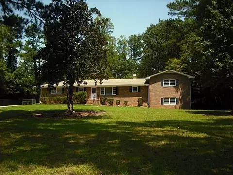 2950 W Stubbs Rd, Atlanta, GA 30349