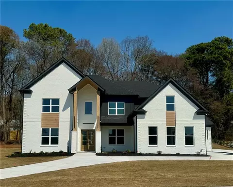 140 Wicklow Ct, Hoschton, GA 30548