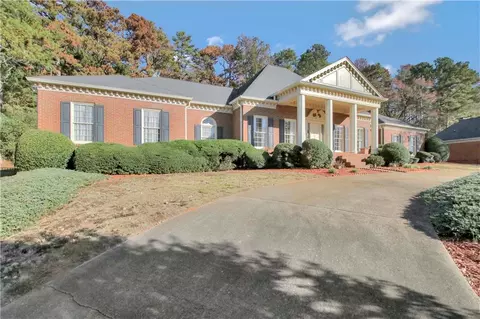 5288 Gauley River Dr, Smoke Rise, GA 30087