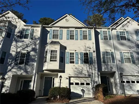 200 Abbotts Mill Dr, Duluth, GA 30097