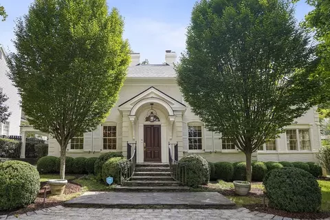 4187 Club Dr NE, Atlanta, GA 30319