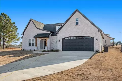 94 Keating St, Chatsworth, GA 30705