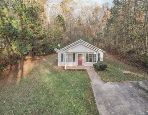 17 White Oak Dr, Carrollton, GA 30116