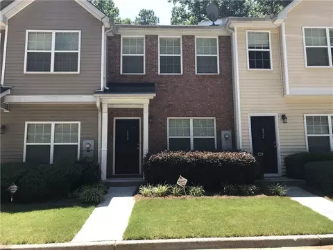 450 Berckman Dr NW, Lilburn, GA 30047