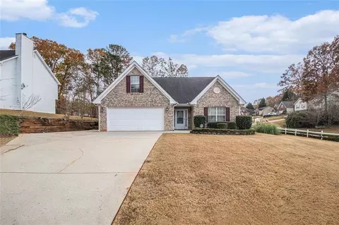 425 Pebble Blvd, Covington, GA 30016