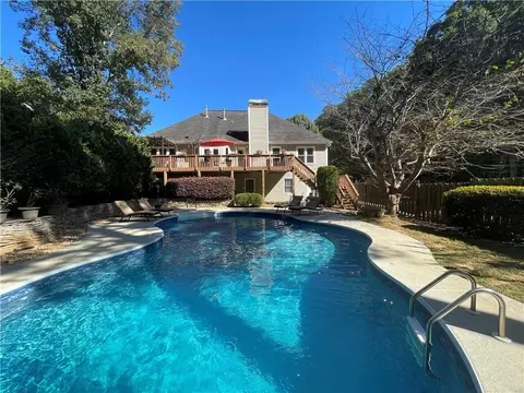 2699 Moon Cabin Dr, Powder Springs, GA 30127