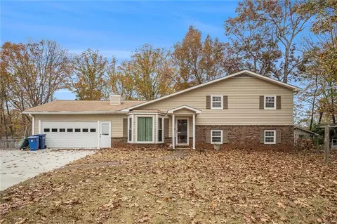 5838 Macedin Dr, Douglasville, GA 30135