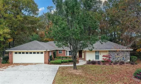 108 Hunters Ridge Rd, Warner Robins, GA 31093