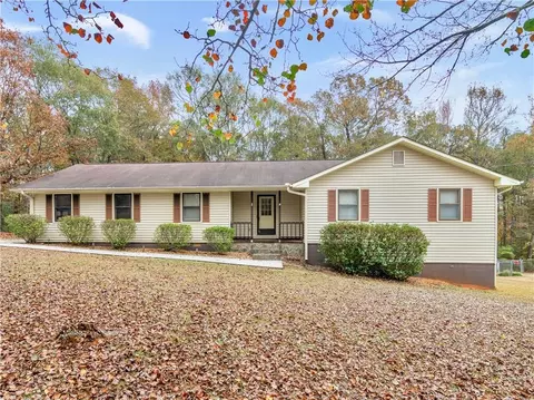 430 Southmoor Cir, Stockbridge, GA 30281