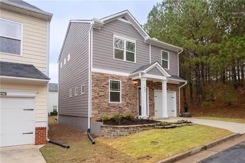 607 Tanners Xing, Woodstock, GA 30188