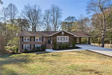644 Brookline Dr SE, Marietta, GA 30067