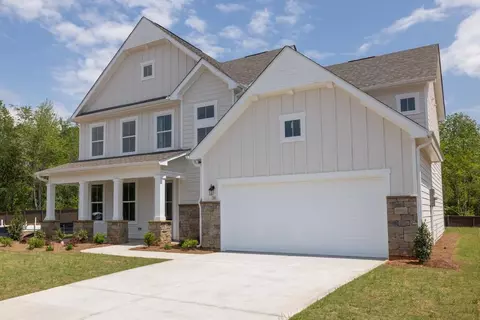 36 Pecan Ct, Hoschton, GA 30548