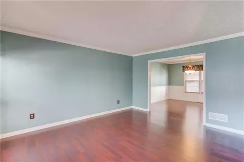 2005 Pendleton Pl, Suwanee, GA 30024 photo 7