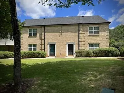360 Winding River Dr #M, Sandy Springs, GA 30350