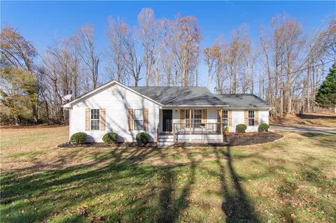 3925 Martin Rd, Cumming, GA 30028