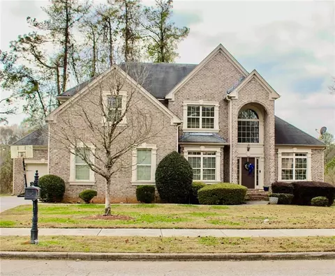 5001 Lynnonhall Ct, Lithonia, GA 30038