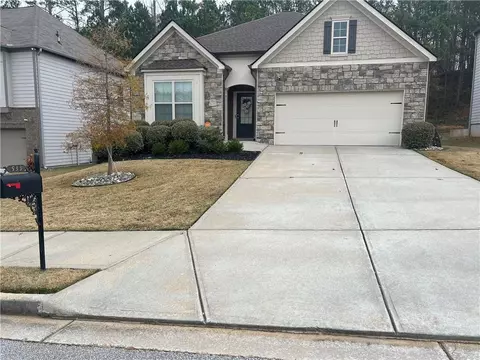533 Jadetree Ln, Atlanta, GA 30349