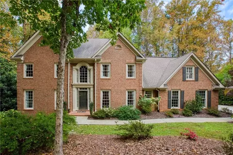 340 Spindle Ct, Sandy Springs, GA 30350