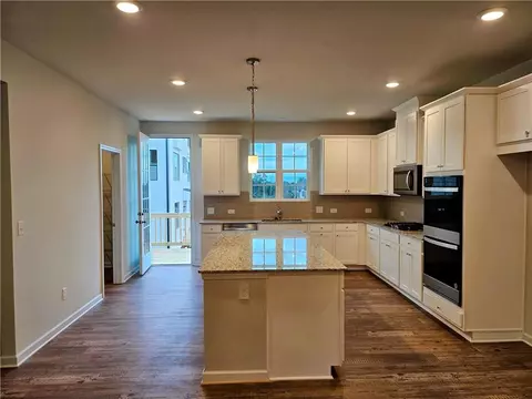 3707 Sorrell Ln, Duluth, GA 30096 photo 4