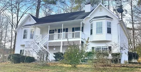 237 Tanglewood Dr, Hiram, GA 30141