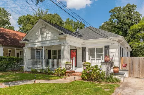 1339 Elizabeth Ln, East Point, GA 30344