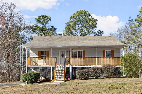 359 Fairview Dr, Dallas, GA 30157