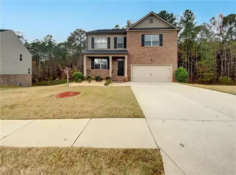 8012 Louis Dr, Locust Grove, GA 30248