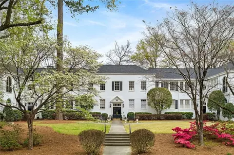 21 Peachtree Memorial Dr NW #16, Atlanta, GA 30309