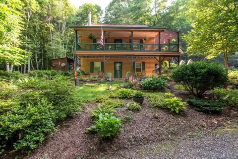 1055 Chestnut Flats Rd, Andrews, NC 28901