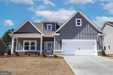 211 Richmond Dr, Statham, GA 30666