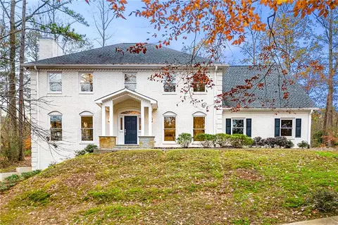 9810 Huntcliff Trce, Sandy Springs, GA 30350