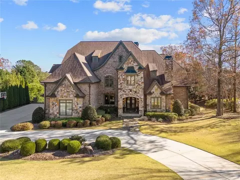 2000 Westbourne Way, Johns Creek, GA 30022