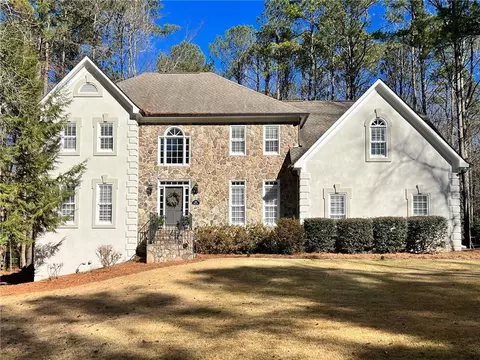 316 Mossy Way NW, Kennesaw, GA 30152