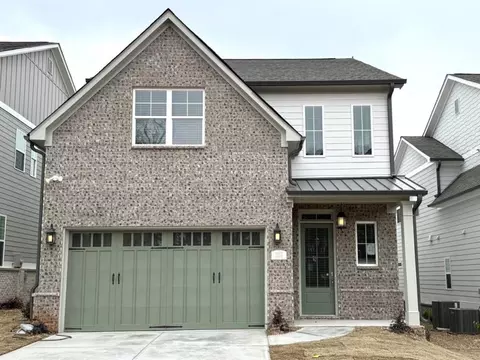 212 Scottsdale Dr, Marietta, GA 30064